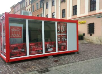kontenery-handlowe-biurowe-mobilbox-krakow-4 Wynajem i sprzedaż kontenerów